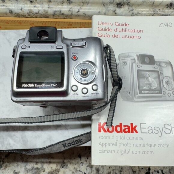 Kodak EasyShare Z740 5.0MP 10x Zoom Silver Digital Camera - TESTED WORKING - Picture 4 of 13
